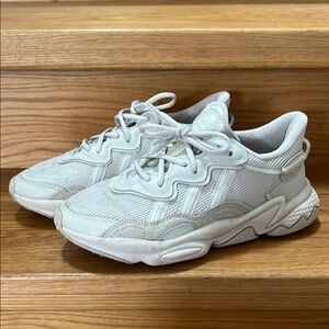 Adidas Ozweego Sneakers